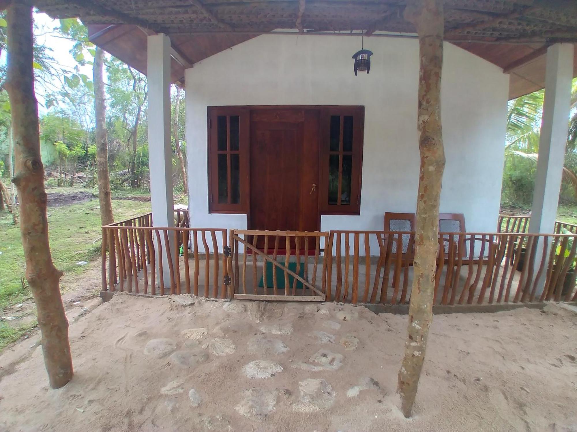 Soma Cabana, Homestay & Restaurant Tangalle Eksteriør bilde